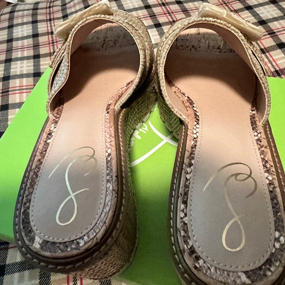 Sam Edelman Women's Livi Wedge Sandal - Picture 6 of 8